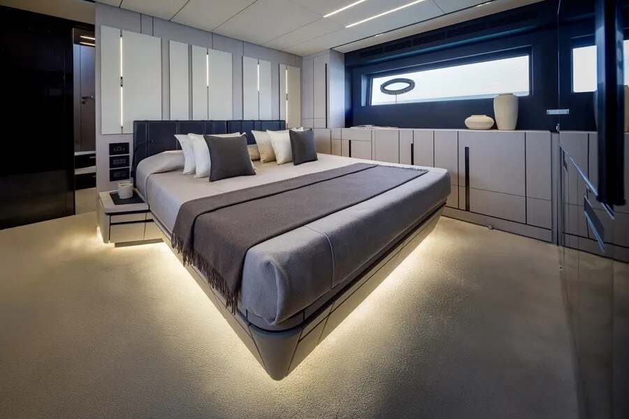 Owner’s suite on the new Pershing GTX70