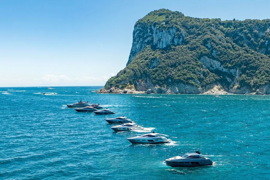 Current models in Capri for Pershing’s 40th-anniversary celebrations